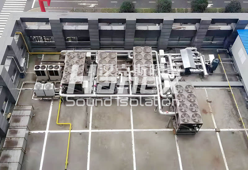 蘇寧易購蘇州大區(qū)宏海大廈空調(diào)主機隔音降噪現(xiàn)場 蘇寧易購蘇州大區(qū)宏海大廈空調(diào)主機隔音降噪現(xiàn)場