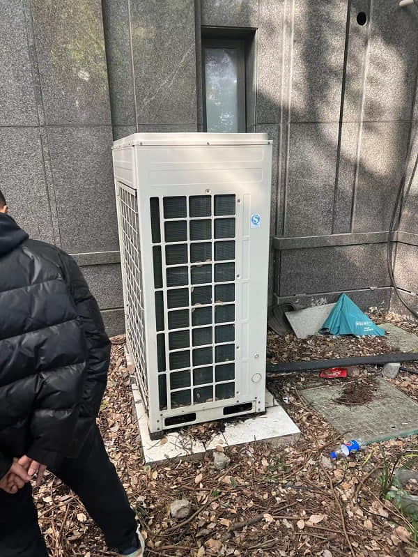 杭州郡康怡德醫院空調外機降噪1 杭州郡康怡德醫院空調外機降噪1